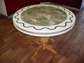 Сборка круглого стола в Арамиле